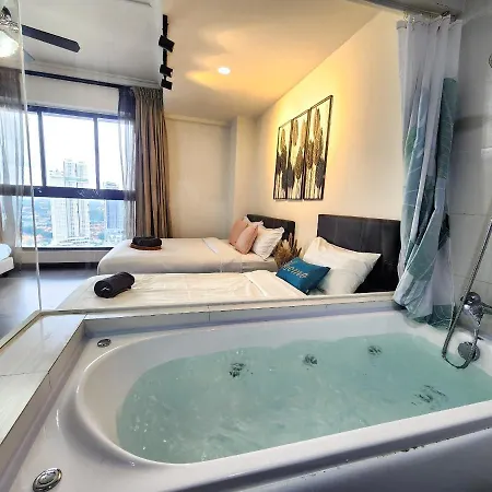 Cozy Loft Suite 2Br Near Jb Ciq 7Pax Johor Bahru Exterior photo