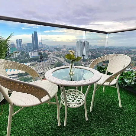 Cozy Loft Suite 2Br Near Jb Ciq 7Pax Johor Bahru Exterior photo