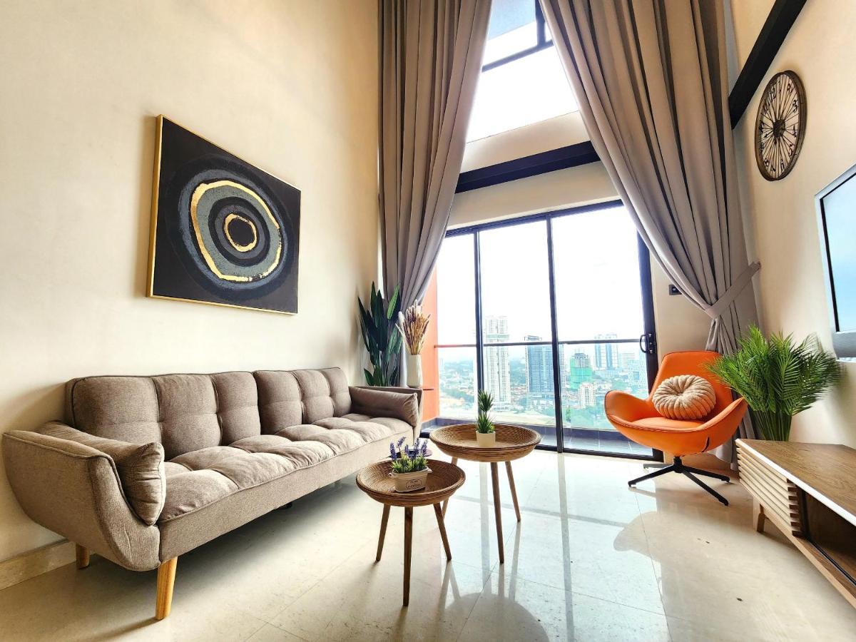 Cozy Loft 2br Near Jb Ciq 7pax *