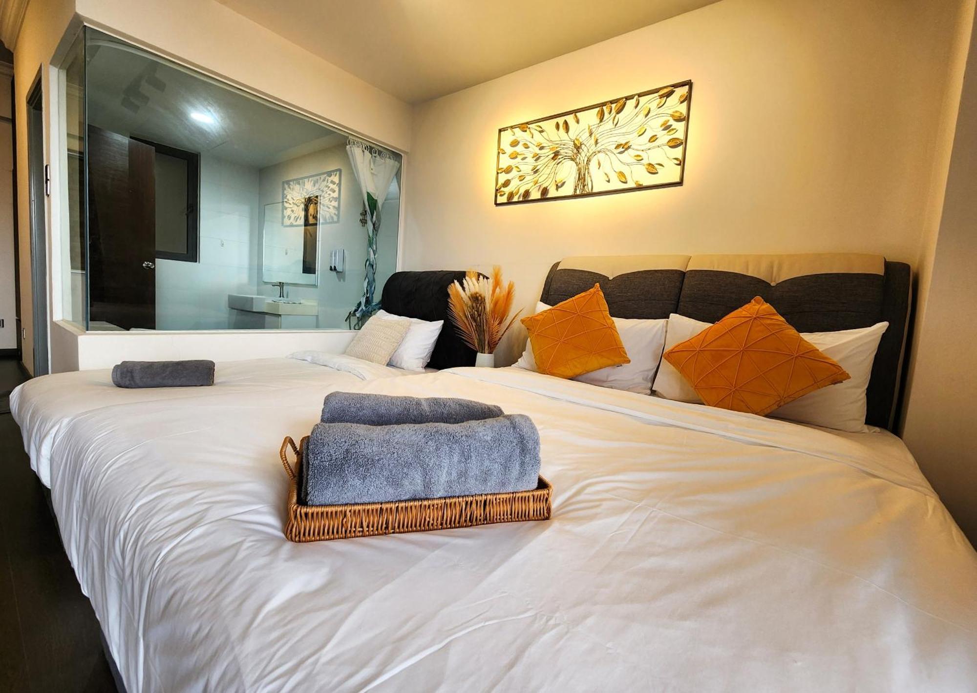 Apartment Cozy Loft 2br Near Jb Ciq 7pax Johor Bahru