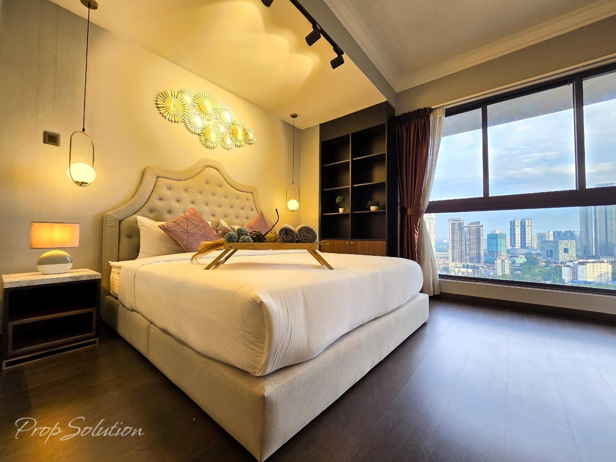 Cozy Loft 2br Near Jb Ciq 7pax Apartment Johor Bahru